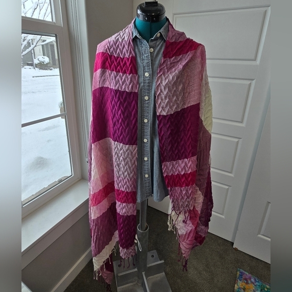 COLDWATER CREEK PINK PURPLE COLORBLOCK CRINKLE OVERSIZE SCARF SHAWL WOMEN OS - Picture 2 of 14